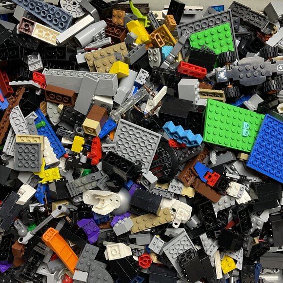 4lbs of Assorted Legos - Picture 2 of 2